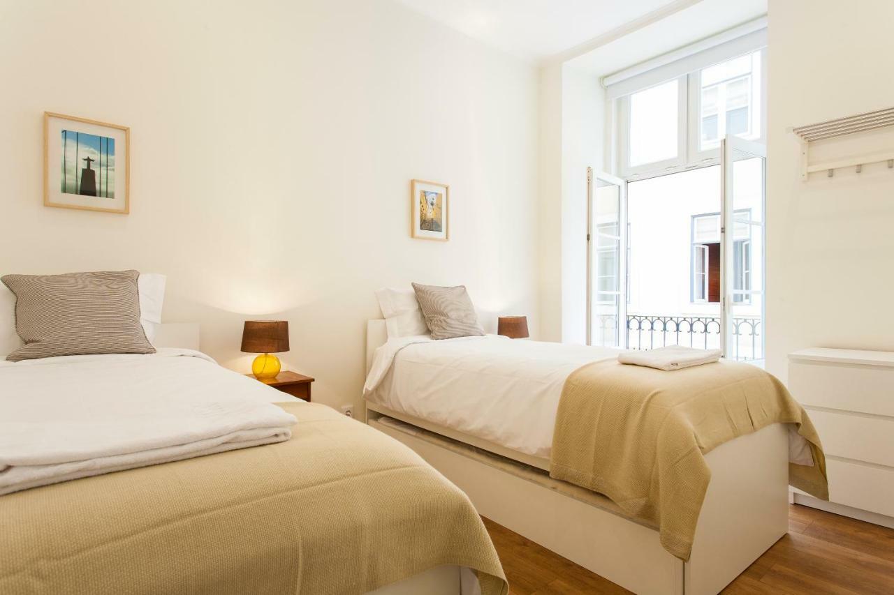 Central Downtown By Central Hill Apartments Lisboa Стая снимка